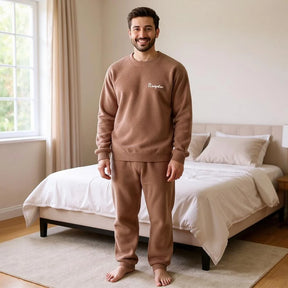 Pijama de Veludo Coral Unissex - Aqueça o seu Inverno